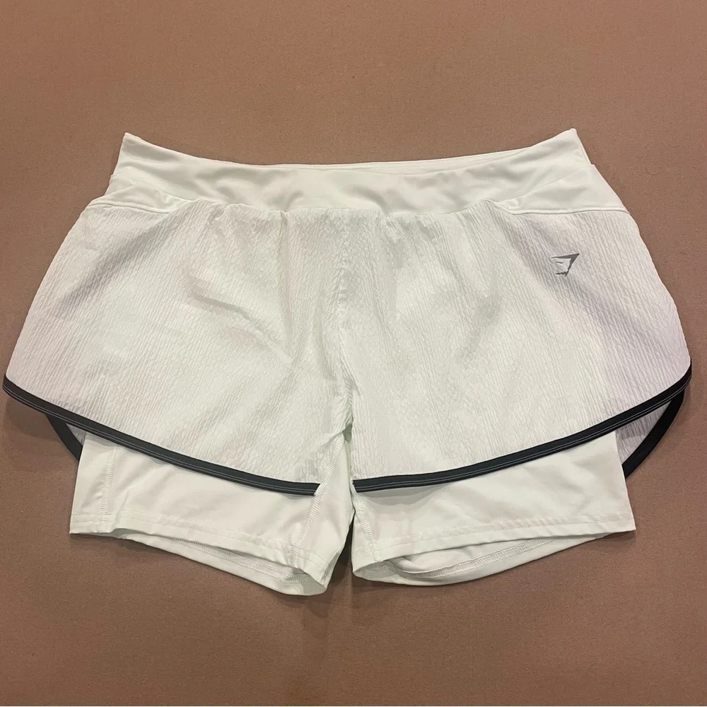 Gymshark Women’s Speed 2 in 1 Shorts Cucumber Green Size XL